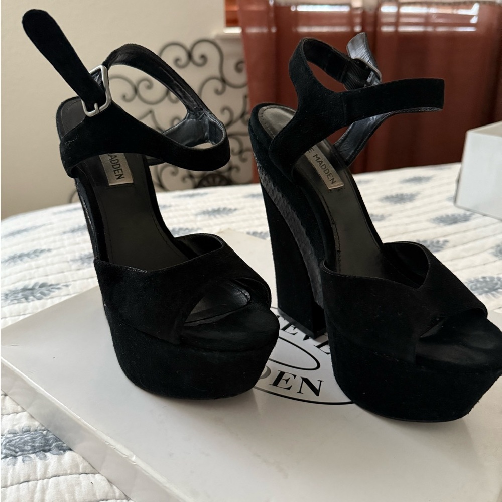 Vintage Steve Madden Black Suede Platform Heels